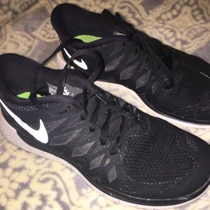 Nike Free Runs